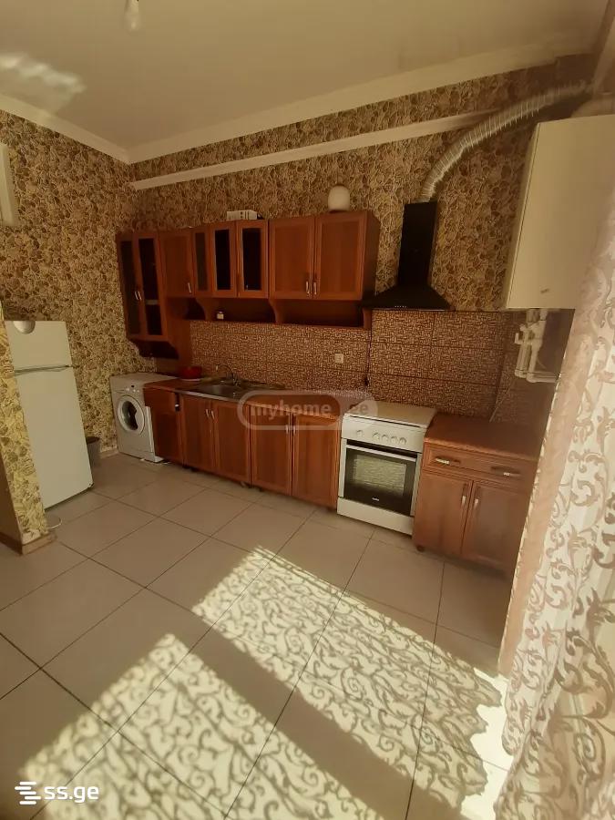4 room Flat For Rent. Sanzona - Bild 2