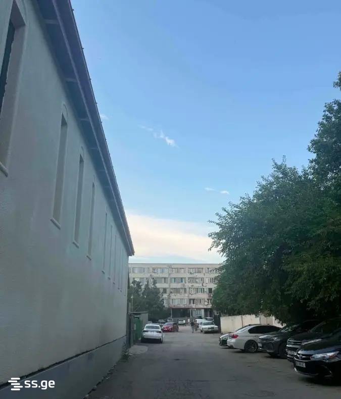 3 room Flat For Sale. Isani - Meer