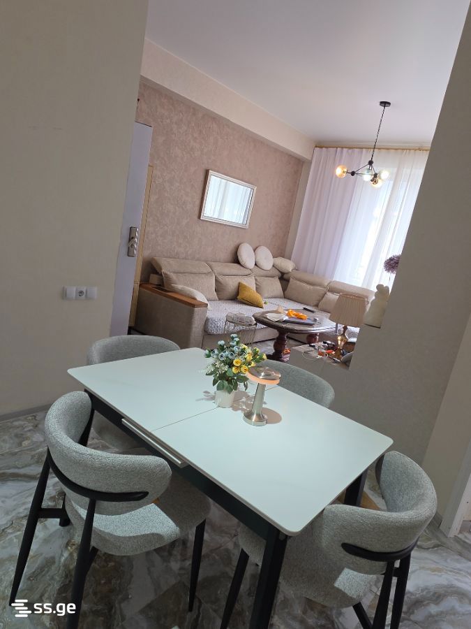 2 room Flat For Sale. Digomi - Widok 3