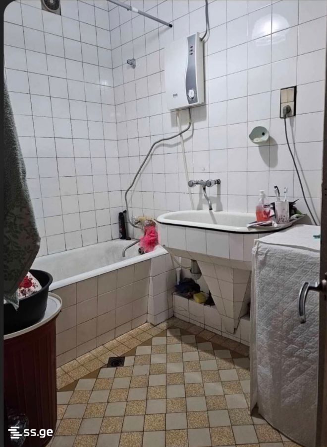 3 room Flat For Rent. Isani - Widok 6
