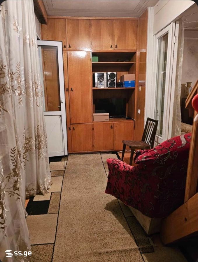 3 room Flat For Rent. Isani - Widok 4