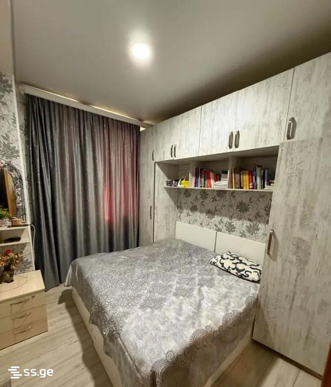 3 room Flat For Sale. Isani - Aanzicht 4