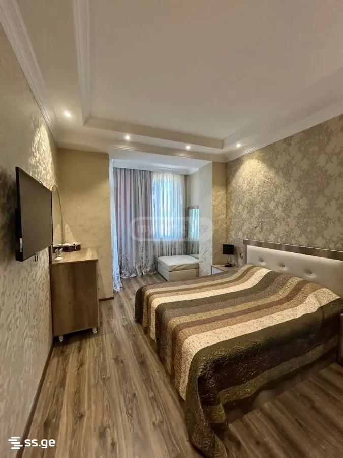 3 room Flat For Sale. Batumi - Aanzicht 5