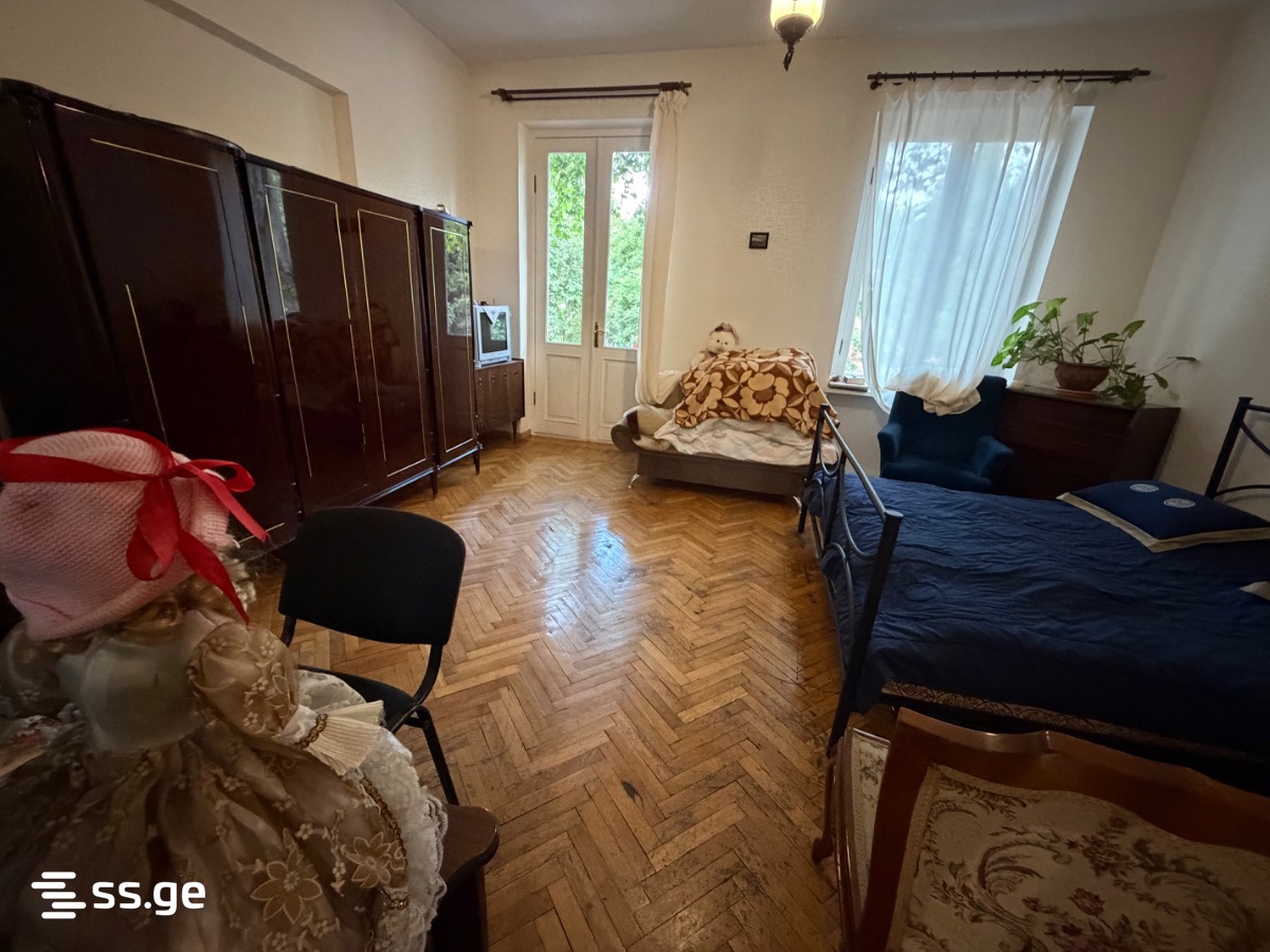 3 room Flat For Sale. Saburtalo - Widok 3