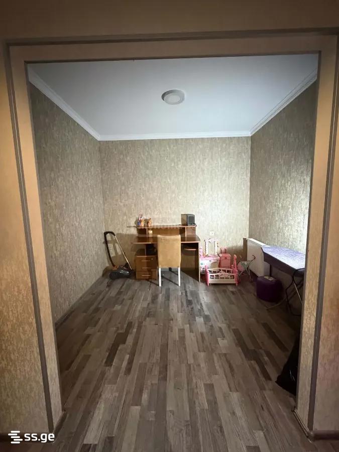 4 room Flat For Rent. Didi digomi - Więcej