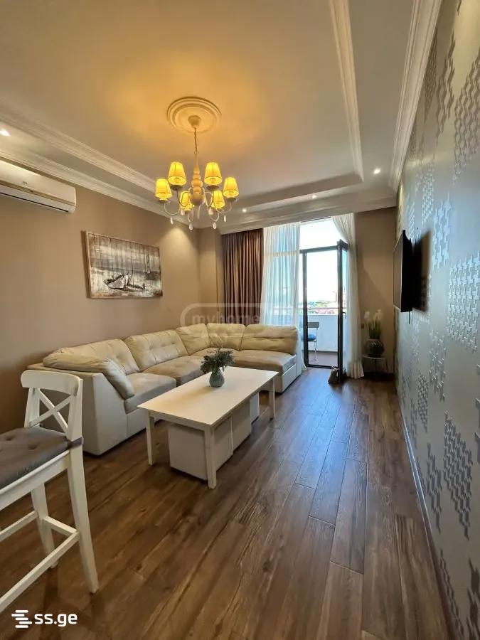 3 room Flat For Sale. Batumi - Aanzicht 4