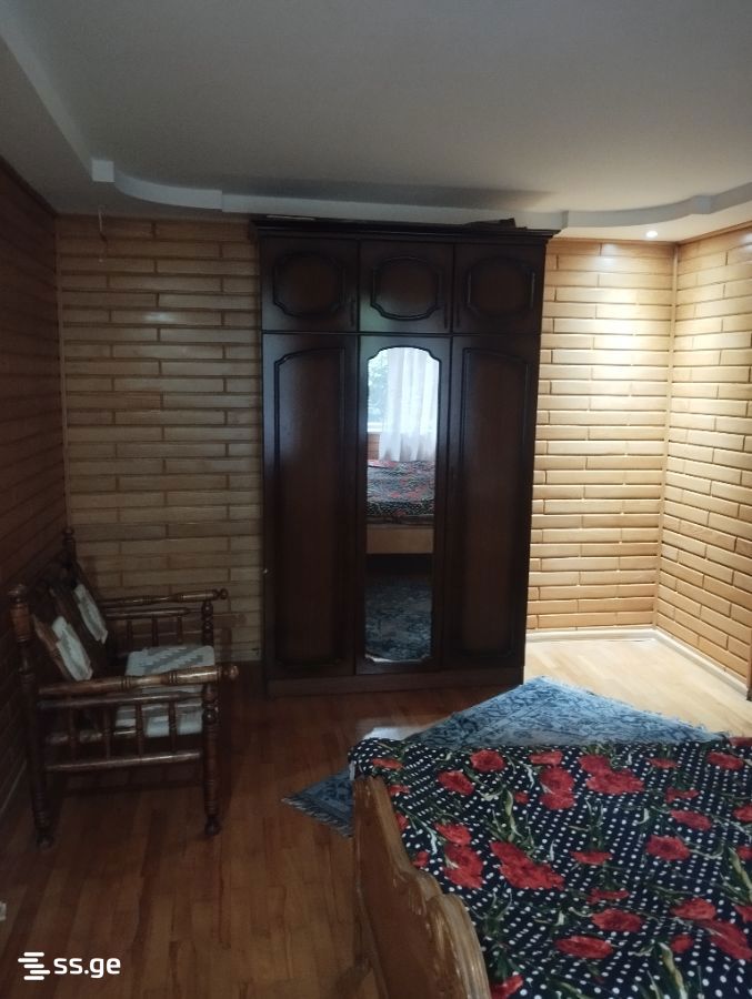 5 Room Private House Daily Rent. Kutaisi view 3