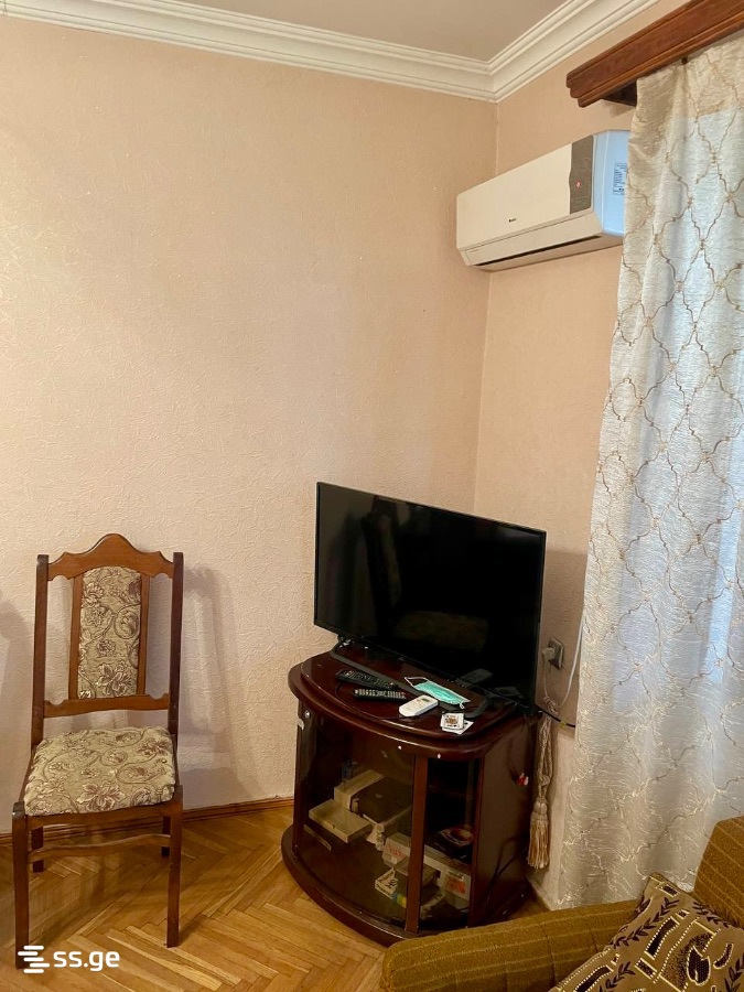 2 room Flat For Rent. Mukhiani - Więcej