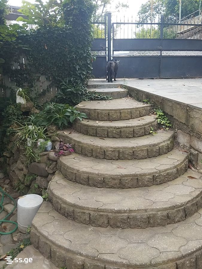 5 Room Private House Daily Rent. Kutaisi view 15