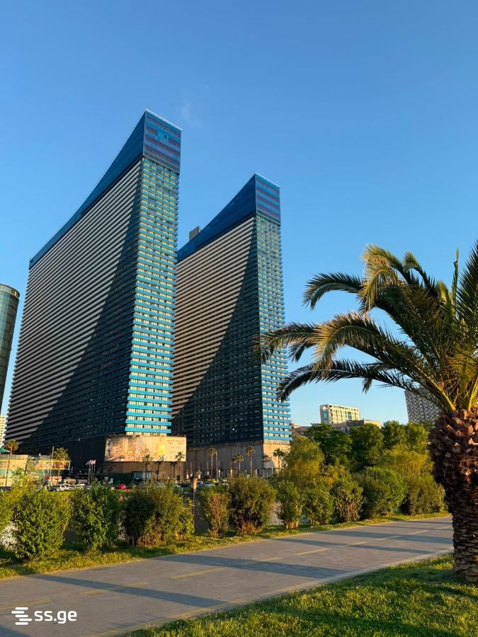 2 room Flat For Sale. Batumi - Vista 4