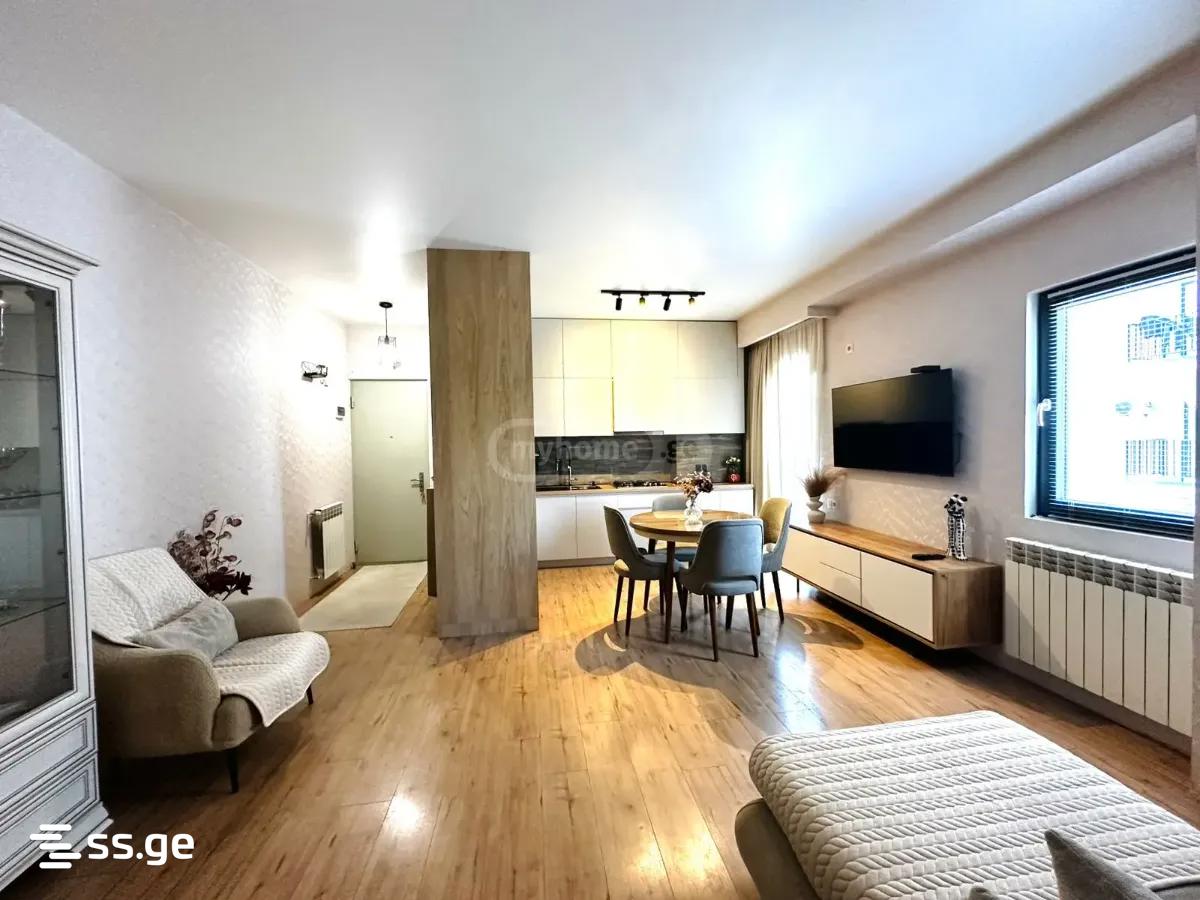 3 room Flat For Sale. Saburtalo - Widok 3