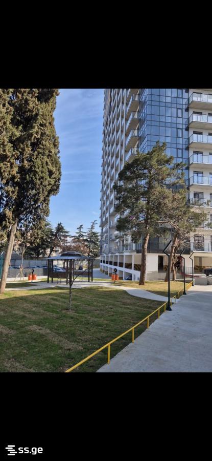 3 room Flat For Sale. Ortachala - Vista 2