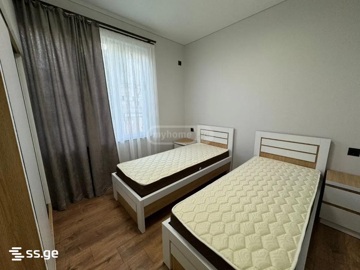 3 Room Private House For Rent. Batumi view 4