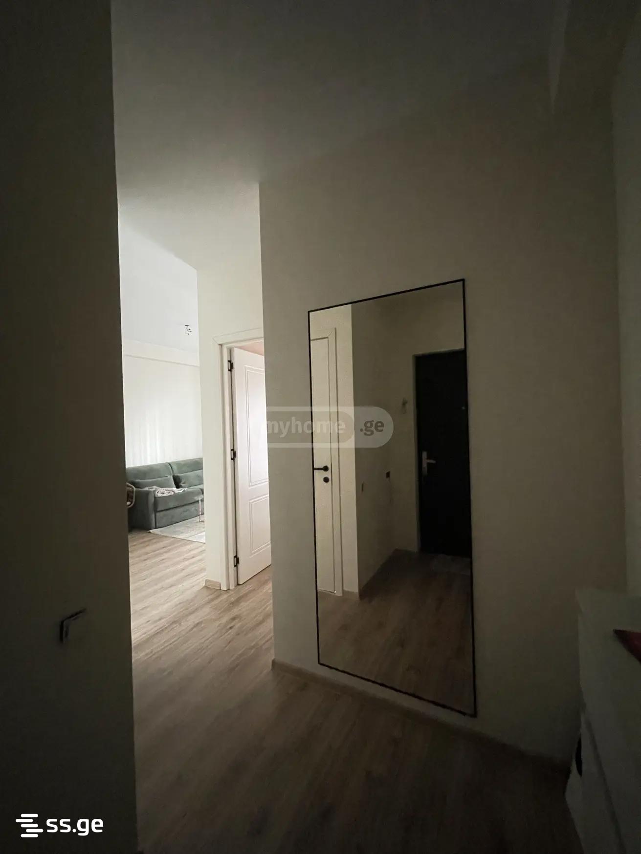 1 kambarių butas, 50 m²