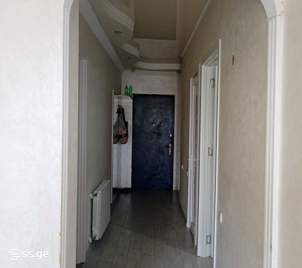 4 room Flat For Rent. Batumi - Vista 2