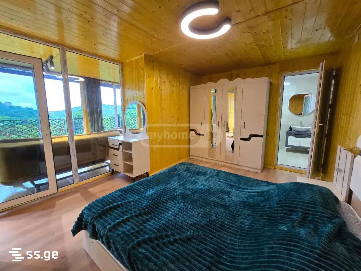 4 Room Private House Daily Rent. Batumi view 6
