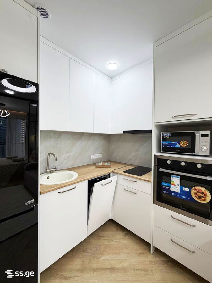 2 room Flat For Sale. Batumi - Vista 5