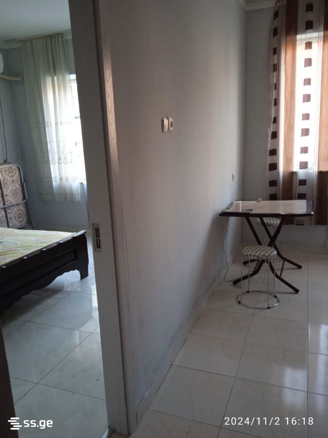2 room Flat Daily rent. Batumi - Aanzicht 2