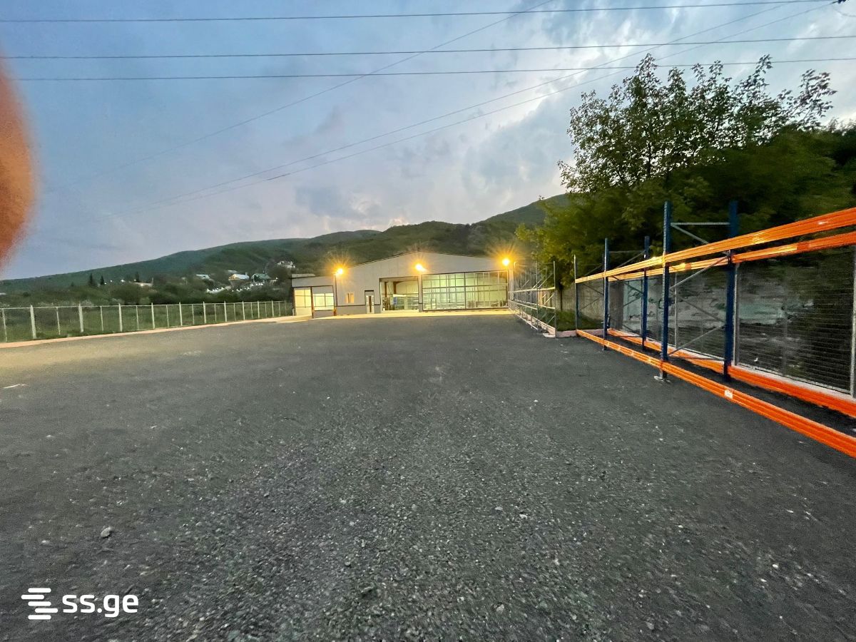 Store-Industrial Property For Rent. Natakhtari view 3