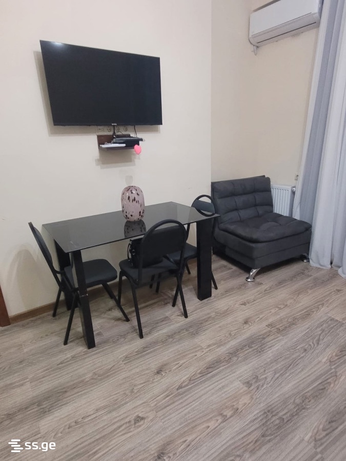 2 room Flat For Rent. Didube - Aanzicht 2