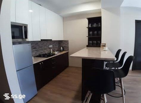 3 room Flat For Rent. Mukhiani - Vista 4