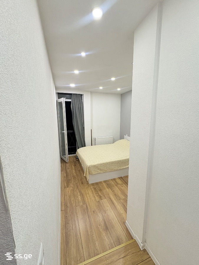 3 room Flat For Rent. Saburtalo - Fler