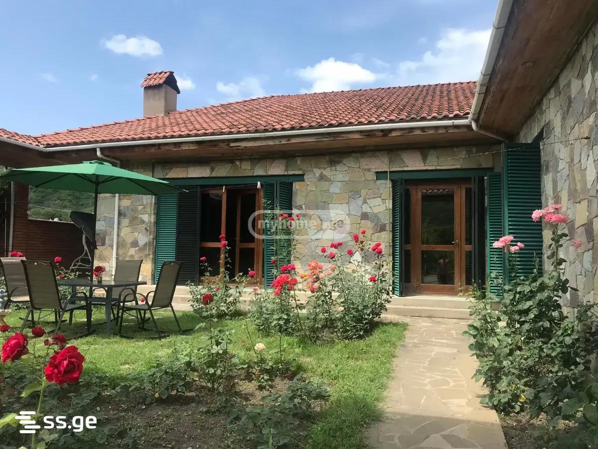 6 Room Summer Cottage For Rent. Digomi view 1