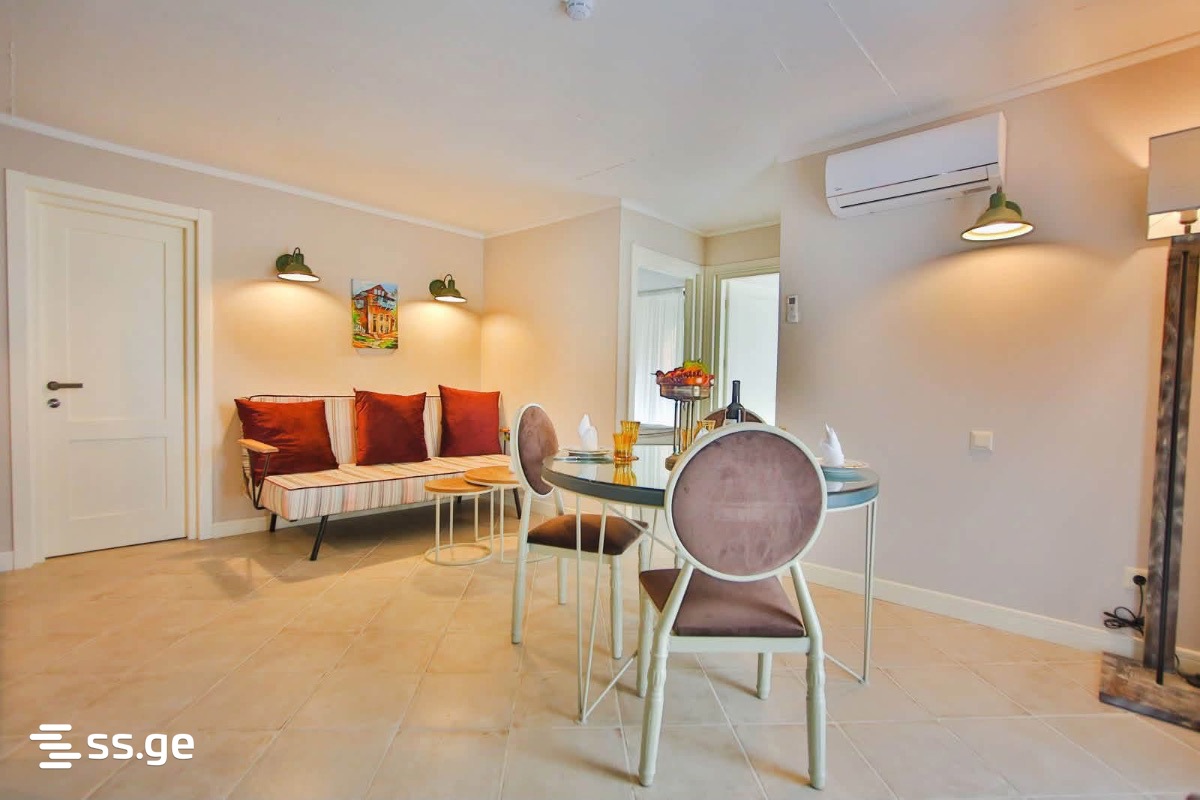 3 room Flat For Rent. Mtatsminda - Ansicht 2