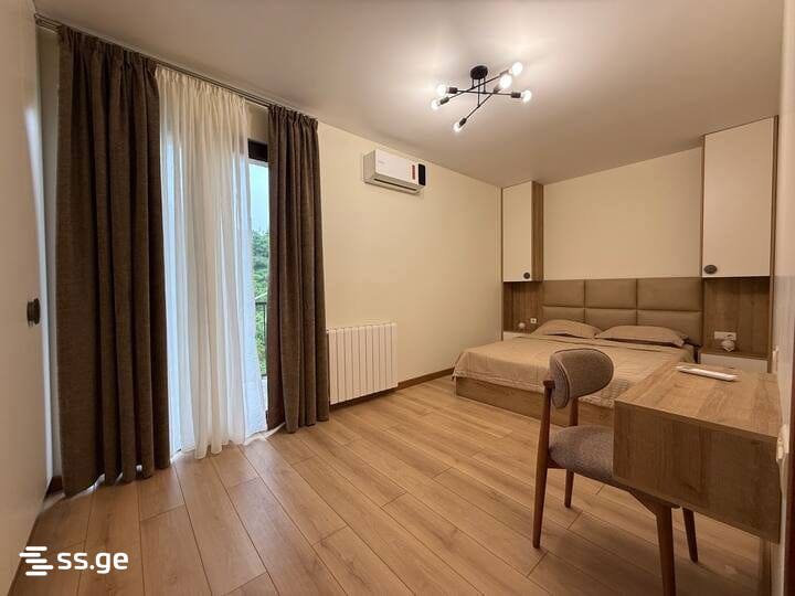 3 Room Flat Daily Rent. Chaqvi view 4