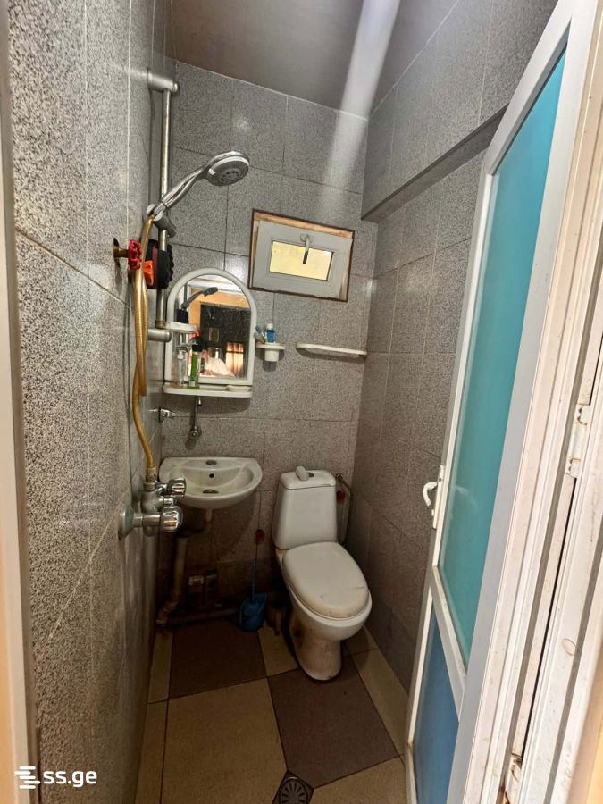 3 Room Private House For Sale view 2