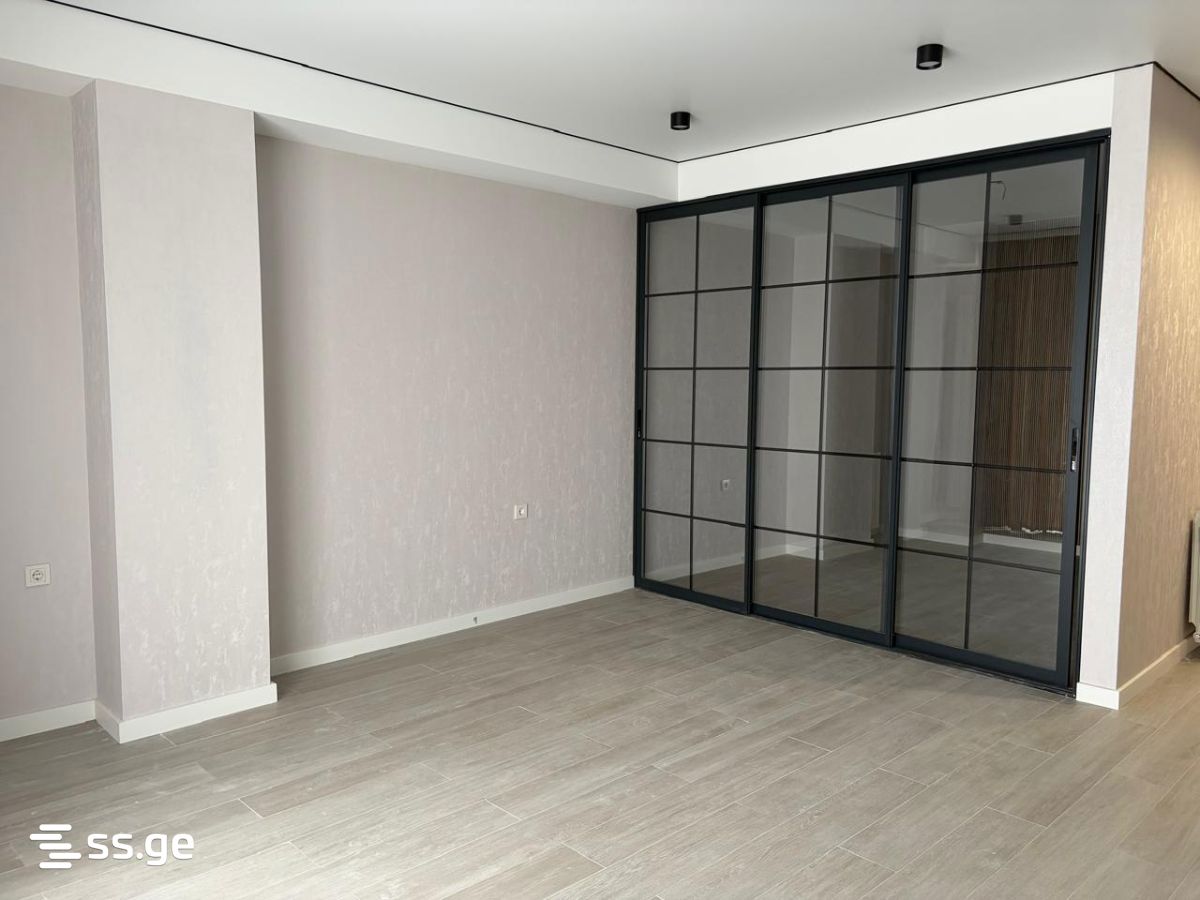3 room Flat For Sale. Saburtalo - Aanzicht 5
