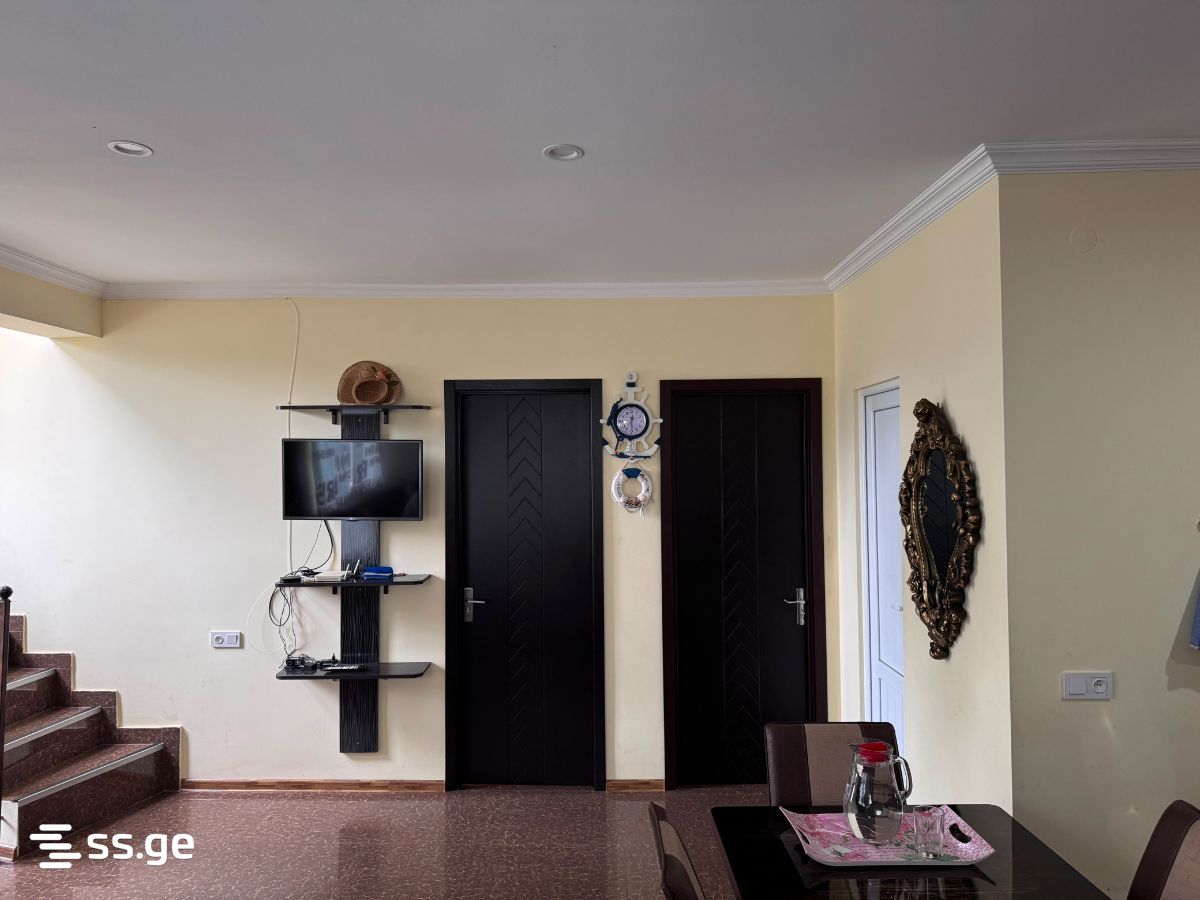 5 Room Summer Cottage Daily Rent. Grigoleti view 10