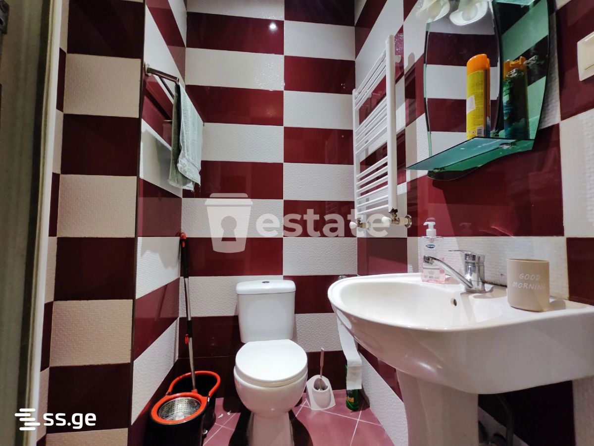 4 room Flat For Rent. Batumi - Vista 5