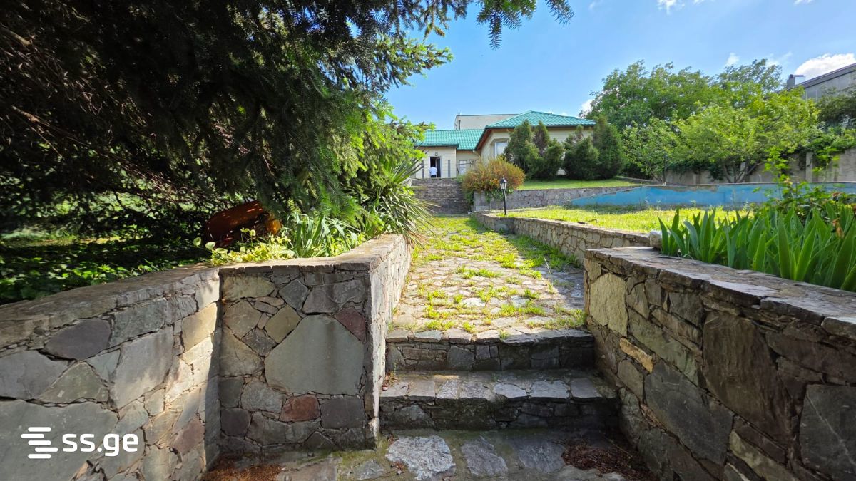 6 Room Summer Cottage For Sale view 4
