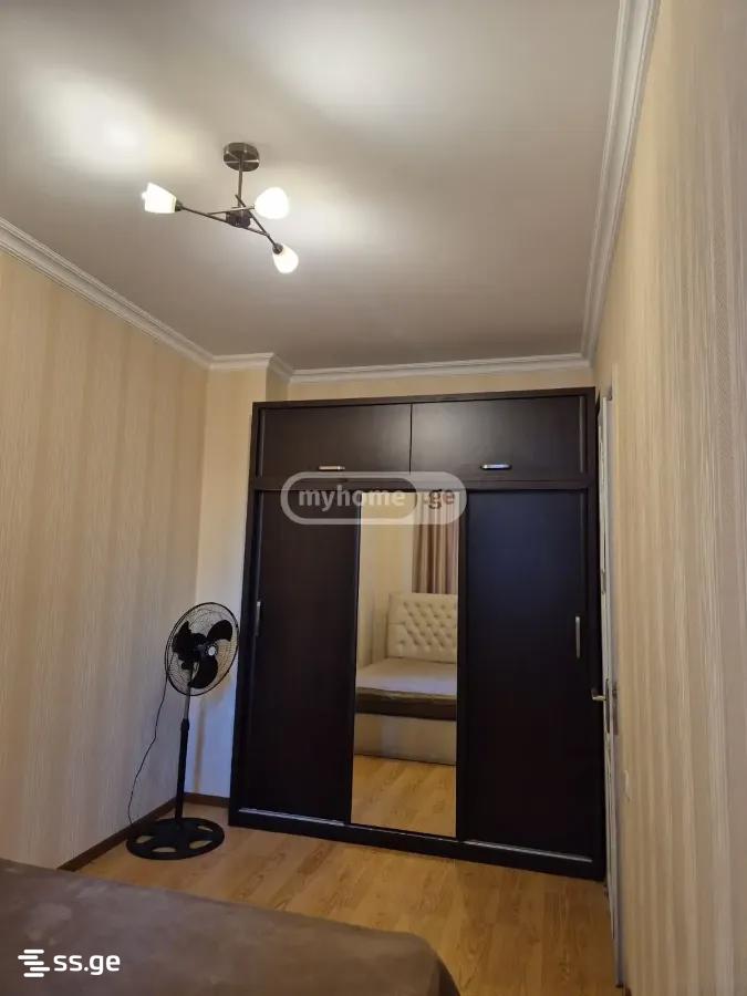 2 room Flat For Rent. Saburtalo - Aanzicht 3