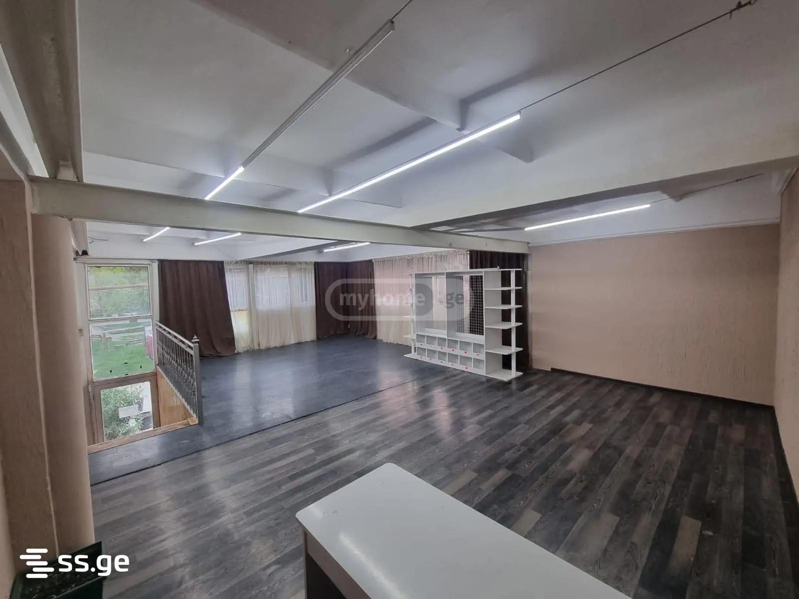 Commercial space For Sale. Varketili - Bild 3