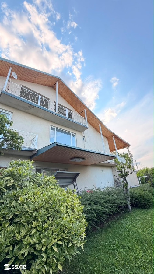 7 Room Private House For Sale view 6