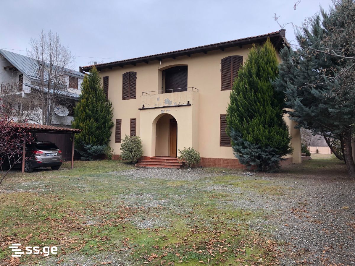 12 Room Summer Cottage For Sale view 1