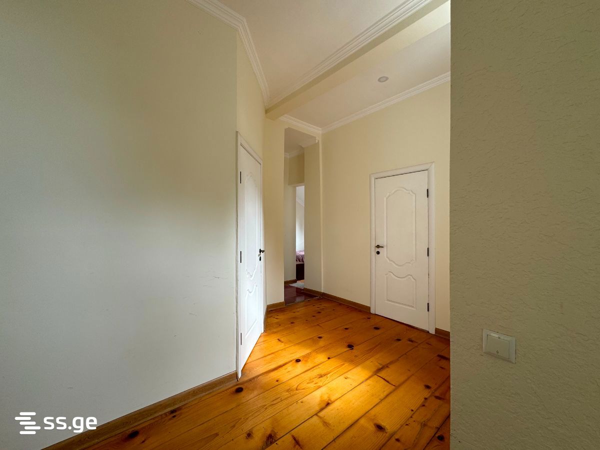 5 Room Private House Daily Rent. Ureki view 8