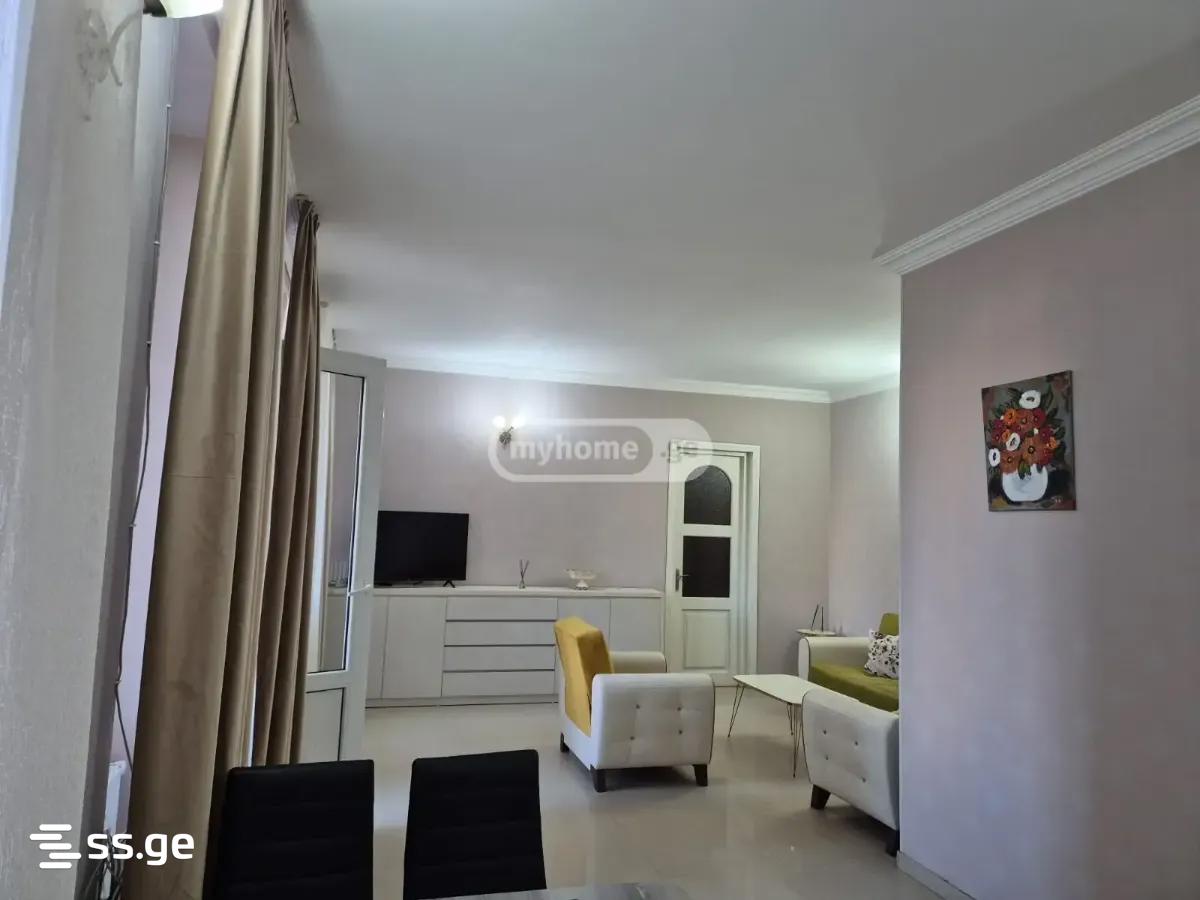 2 room Flat For Rent. Saburtalo - Aanzicht 5