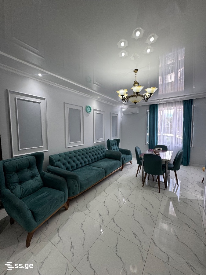 3 Room Private House Daily Rent. Batumi view 11