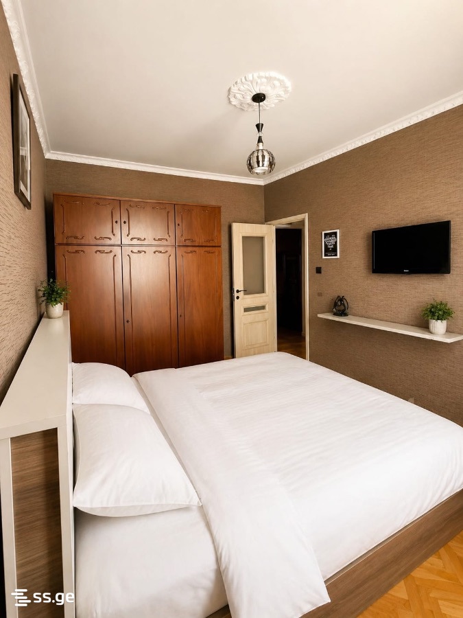 5-Room Apartment For Sale In Kutaisi, Konstantine Gamsakhurdia St, 7 view 20