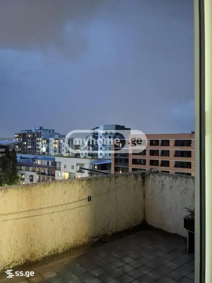 2 room Flat For Rent. Digomi - Aanzicht 3