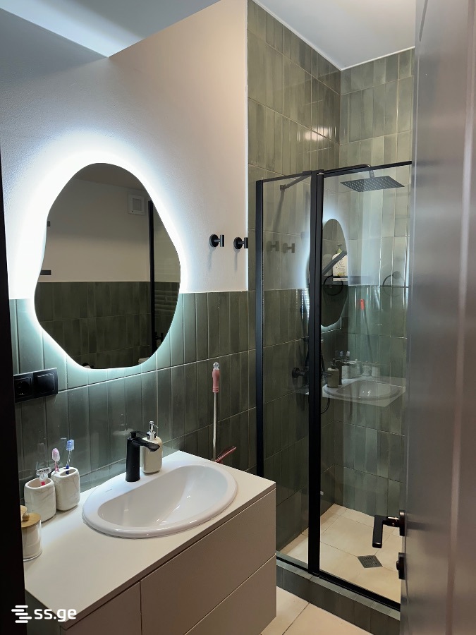 3 room Flat For Sale. Vake - Vista 4