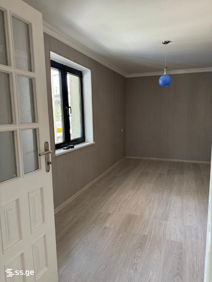 3 Room Flat For Rent. Gori view 4