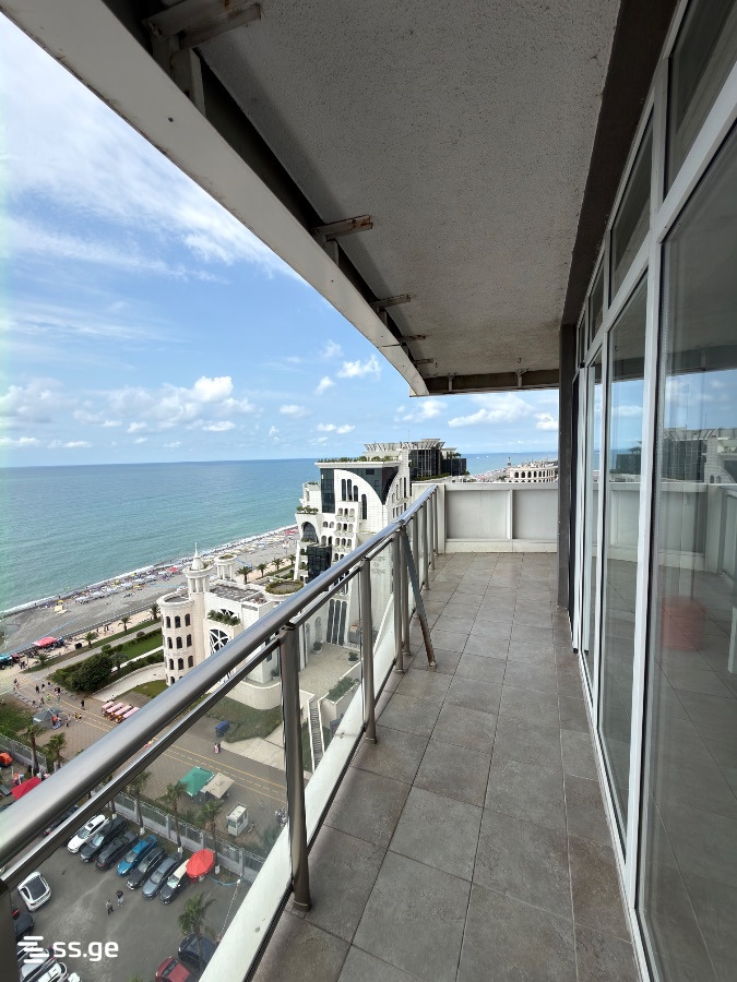 3 room Flat Daily rent. Batumi - Bild 5