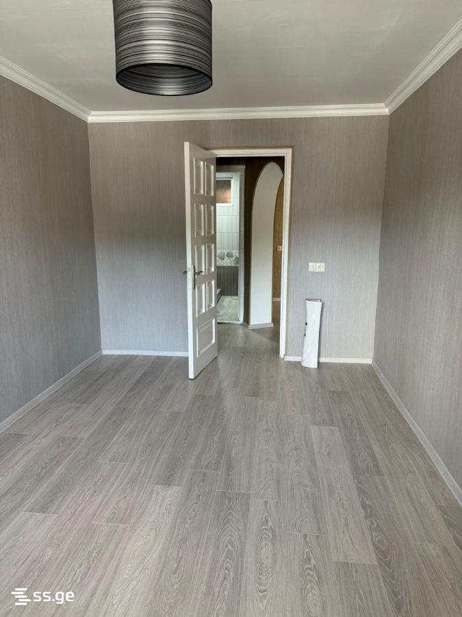 3 Room Flat For Rent. Gori view 2