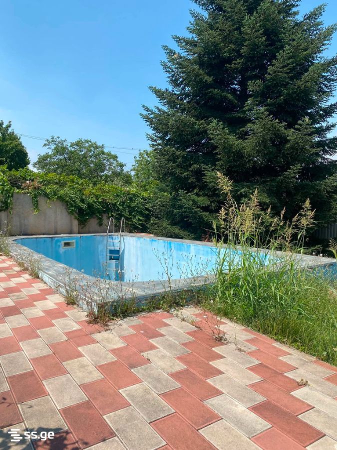 8 Room Summer Cottage For Sale view 3