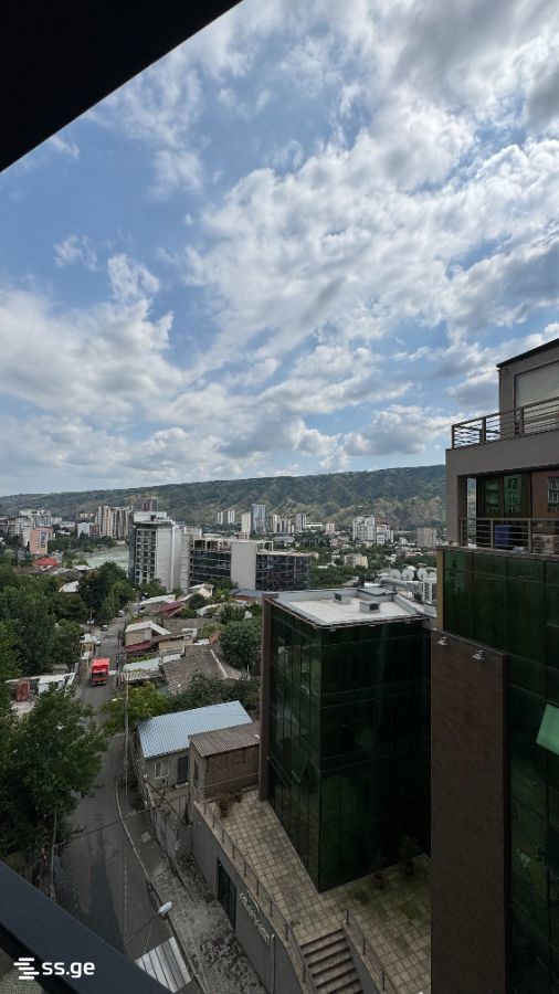 2 room Flat For Rent. Isani - Widok 3
