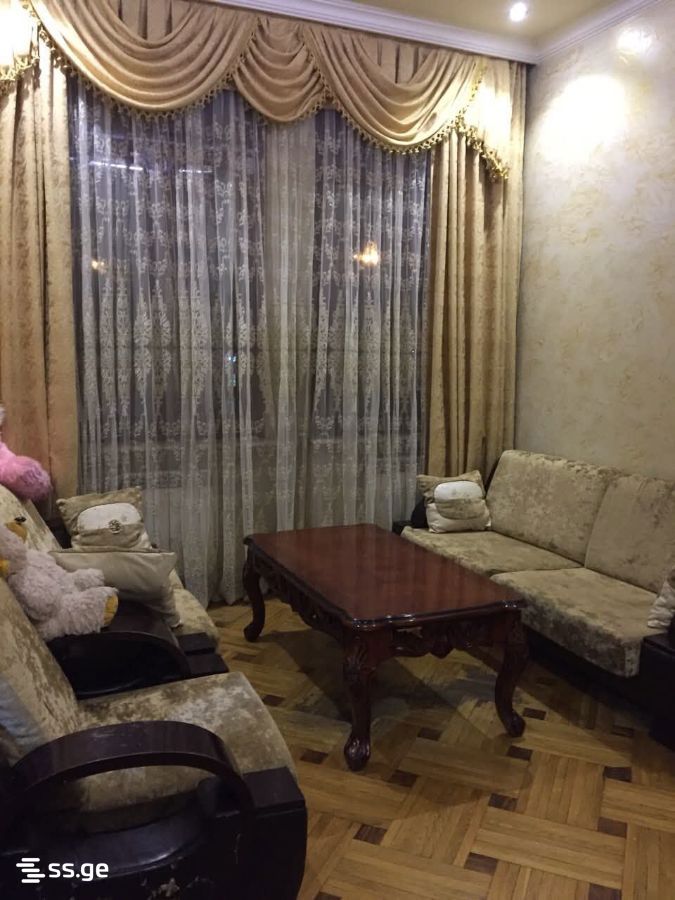 3 room Flat For Rent. Batumi - Altro